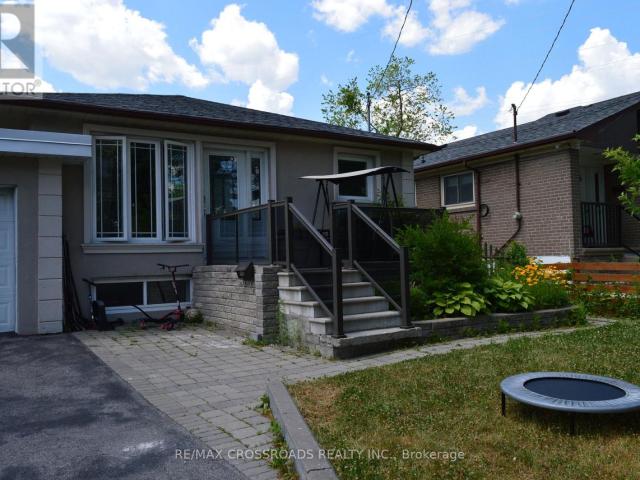 Apartment for rent in Woburn, Ontario