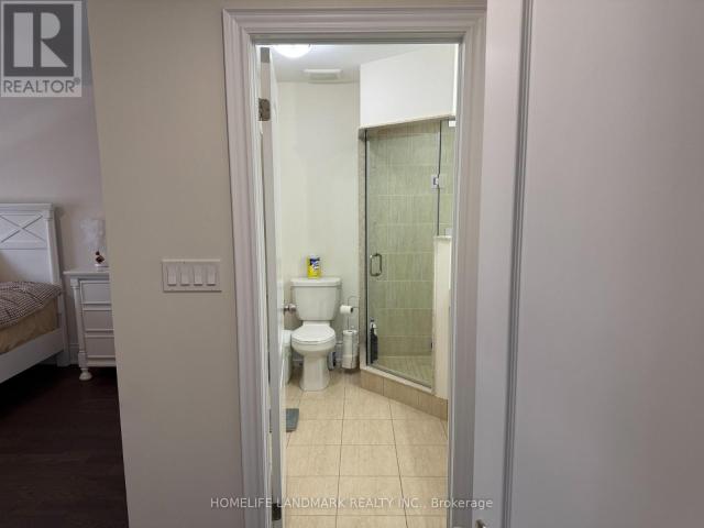 Apartment for rent in Holland Landing, Golden Horseshoe