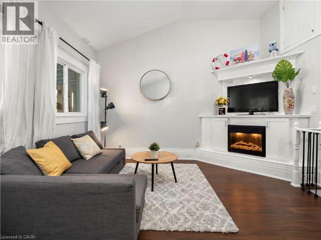 Apartment for rent in Ancaster, Ontario