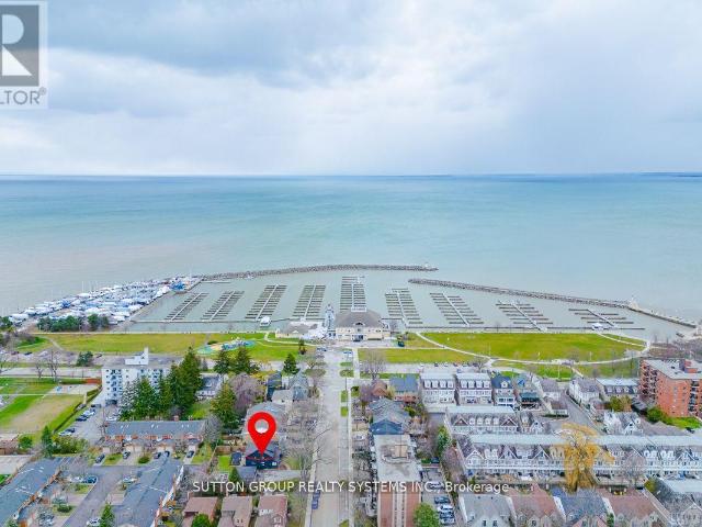 House for rent in Oakville, Ontario