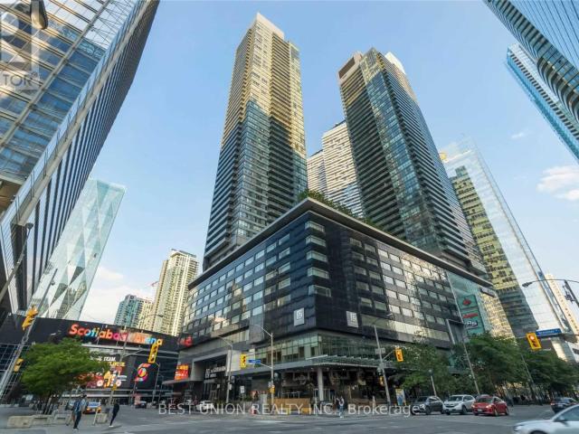 Apartment for rent in Spadina—Fort York, Toronto
