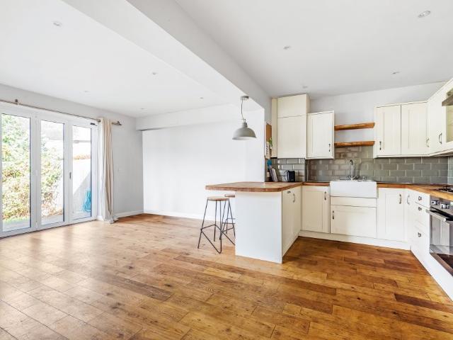 Apartment for rent in Royal Borough of Kingston upon Thames, Greater London