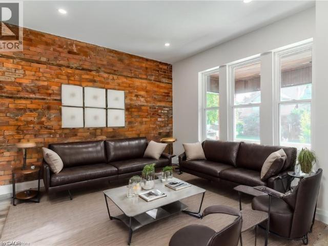 Apartment for rent in Ancaster, Ontario