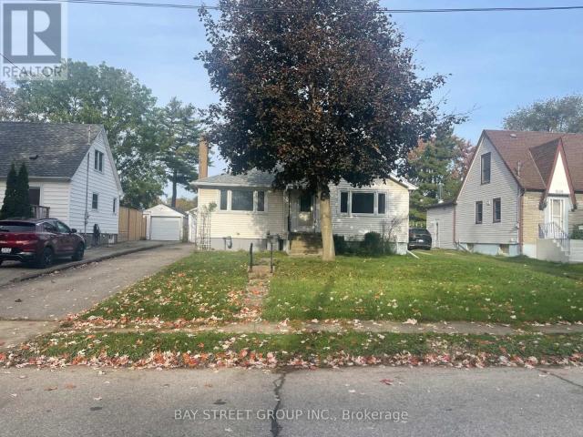 House for rent in Niagara Falls, Golden Horseshoe