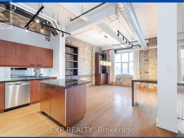 Apartment for rent in Toronto Centre, Toronto