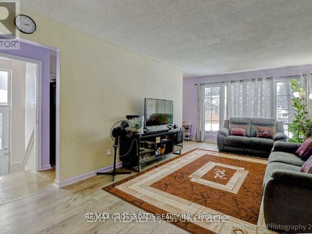 Apartment for rent in Woburn, Ontario