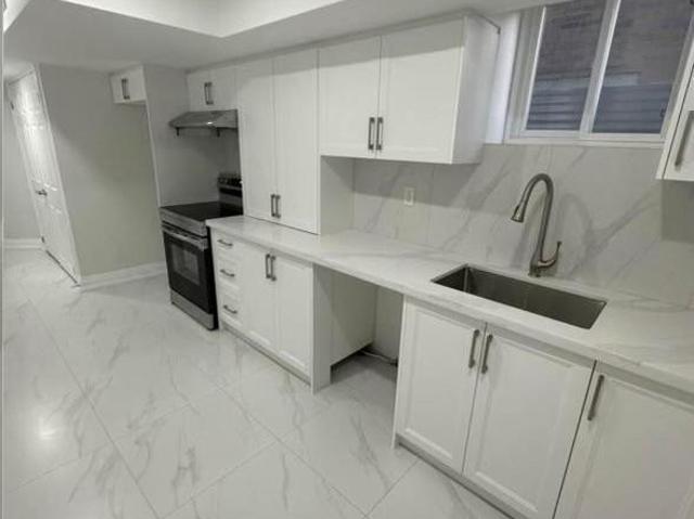 Apartment for rent in Tottenham, Ontario