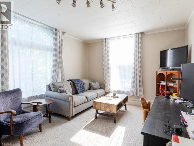 Apartment for rent in Ancaster, Ontario