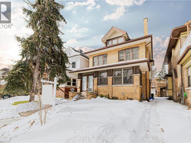 House for rent in Ancaster, Ontario
