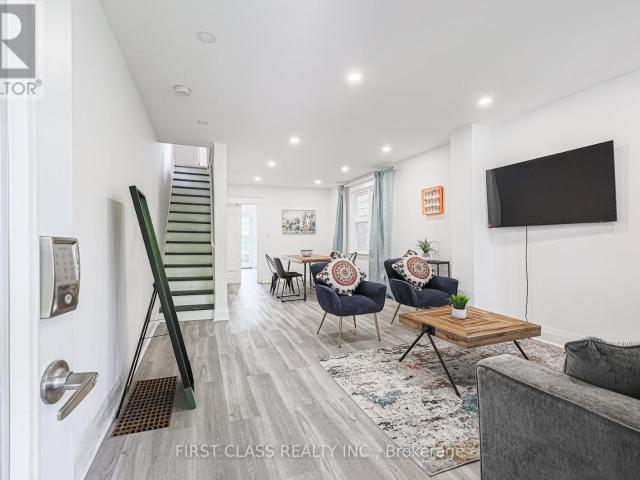 Apartment for rent in Woburn, Ontario