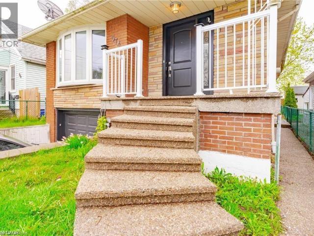 Apartment for rent in Ancaster, Ontario