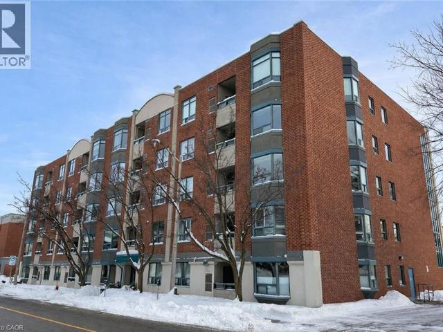 Apartment for rent in Ancaster, Ontario