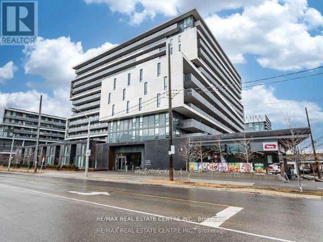 Apartment for rent in Eglinton—Lawrence, Toronto