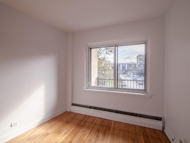 Apartment for rent in St. Leonard's, Quebec