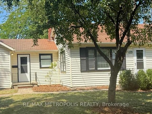 Apartment for rent in Brights Grove, Ontario