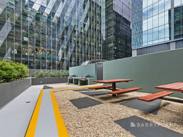 Apartment for rent in Docklands
