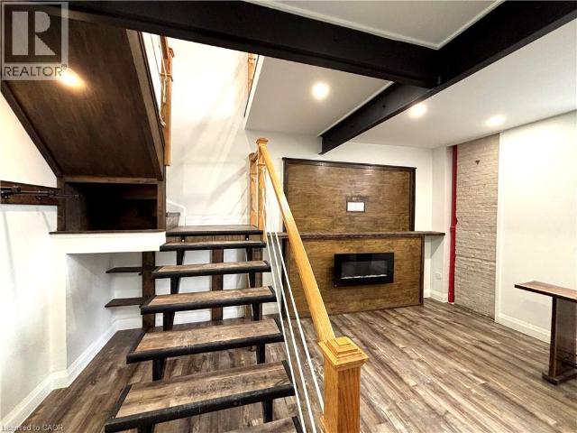 Apartment for rent in Ancaster, Ontario