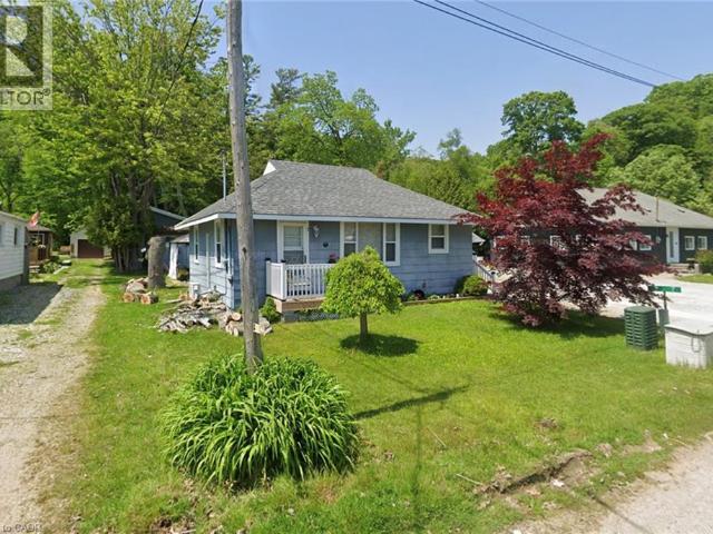 Apartment for rent in Turkey Point, Ontario