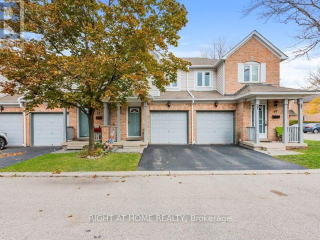 Apartment for rent in Central Erin Mills, Mississauga