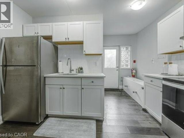 Apartment for rent in Ancaster, Ontario