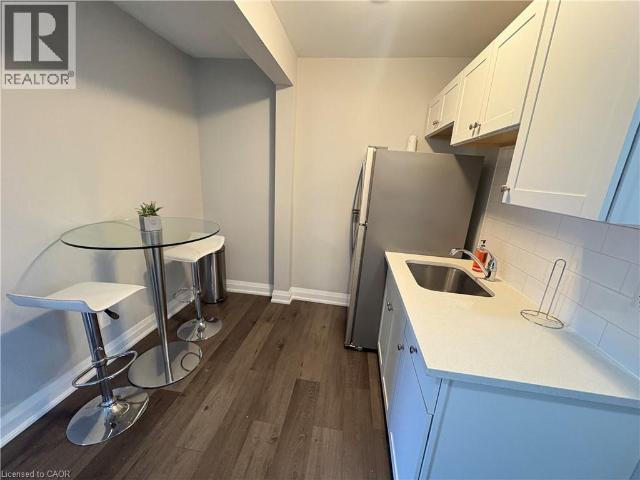 Apartment for rent in Ancaster, Ontario