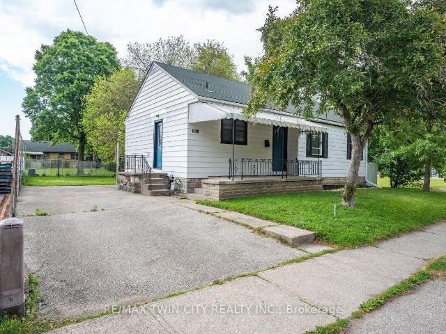 Apartment for rent in Brant, Ontario