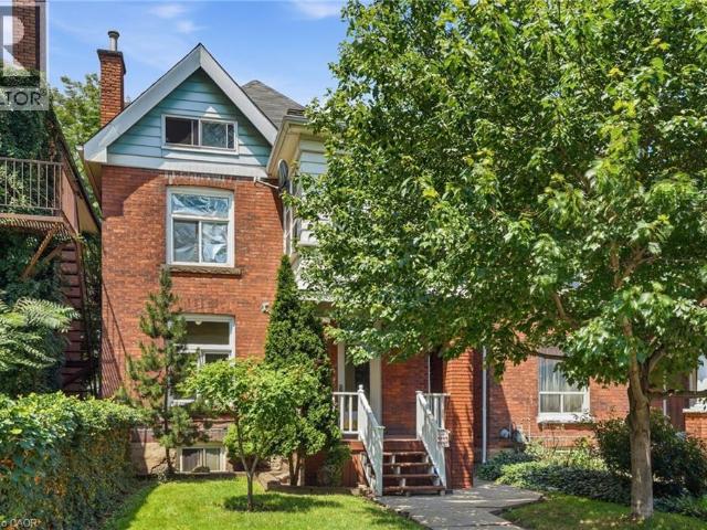 Apartment for rent in Ancaster, Ontario