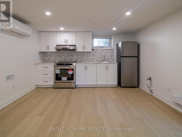 Apartment for rent in York, Ontario