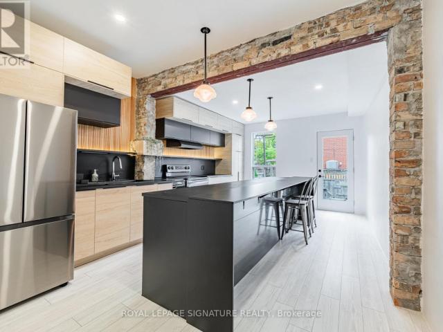 House for rent in Davenport, Toronto
