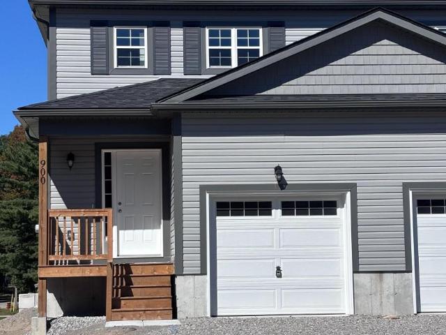 Apartment for rent in Area N (Beautiful Nicola Valley - South), Thompson-Nicola Regional District