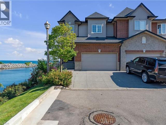 Apartment for rent in Ancaster, Ontario