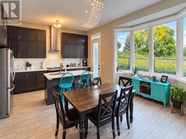 Apartment for rent in Holland Landing, Golden Horseshoe