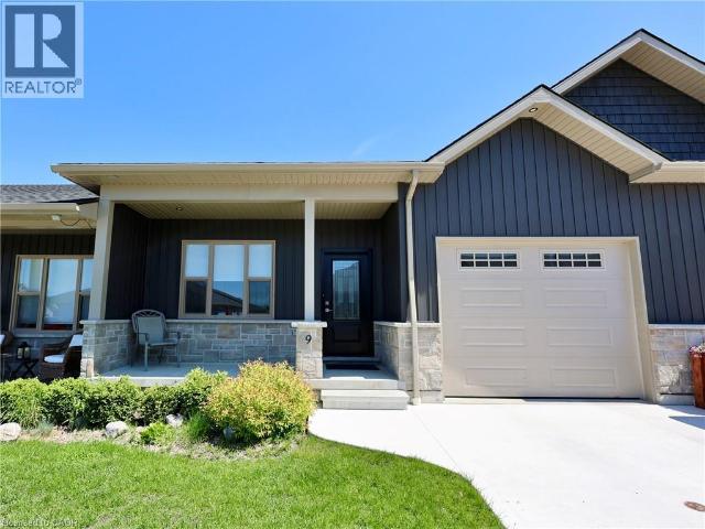 Apartment for rent in Huron East, Ontario