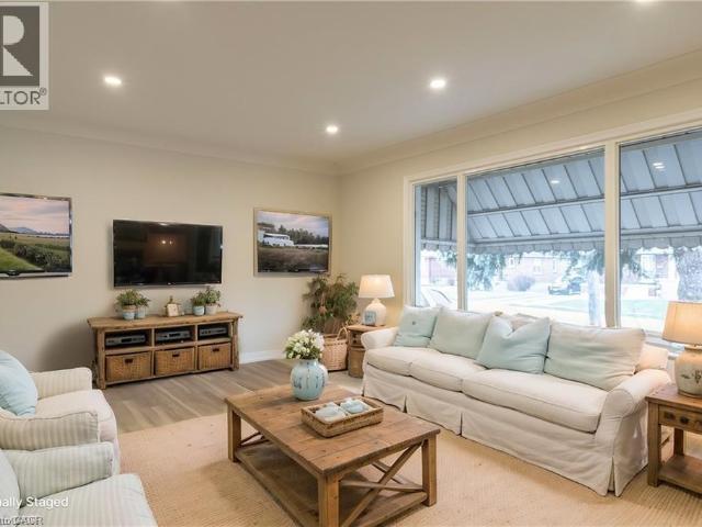 House for rent in Ancaster, Ontario