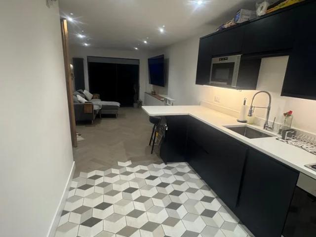 Flat for rent in Sunbury, Surrey