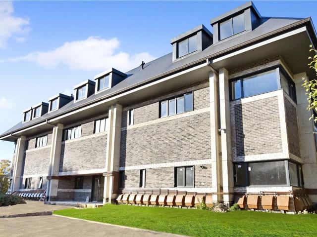 Flat for rent in Enborne, West Berkshire
