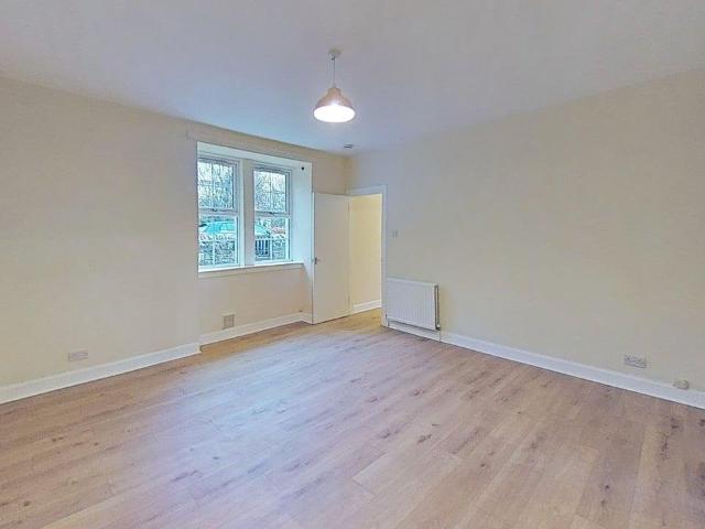 Flat for rent in Danderhall, Scotland