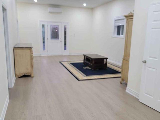 Apartment for rent in Ancaster, Ontario