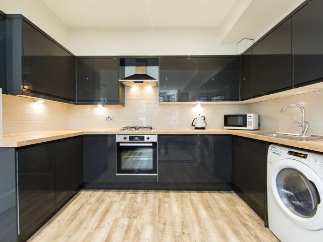 Apartment for rent in Woodhouse Cliff, Leeds