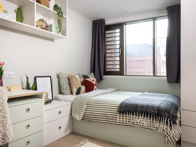 Flat for rent in Meadowbank, Scotland