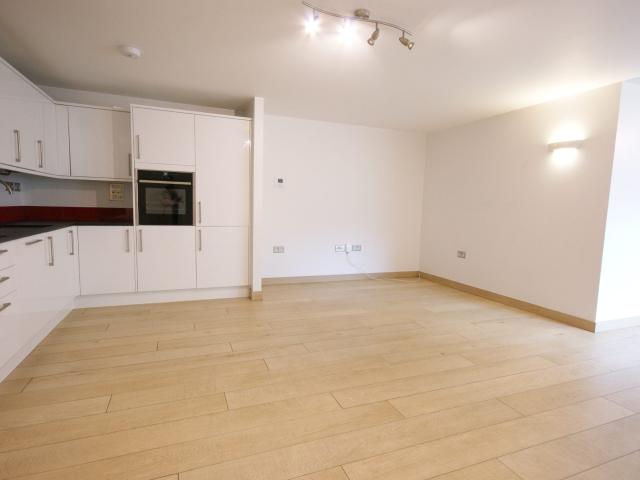 Flat for rent in Upton, Torquay