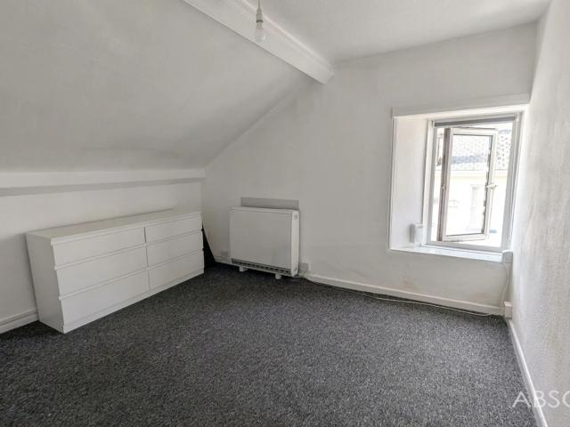 Flat for rent in Upton, Torquay
