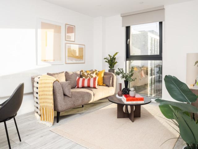Flat for rent in Hyde Park, West Yorkshire