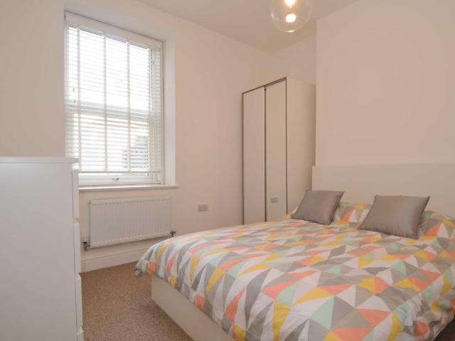 Flat for rent in Greenbank, Mount Wise