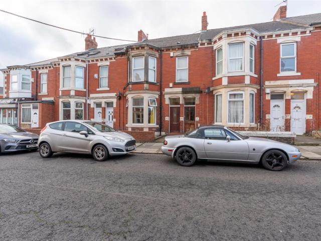 Flat for rent in Heaton, Tyne And Wear