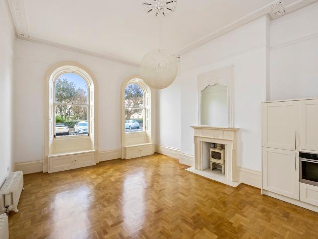 Flat for rent in Brunswick, Hove