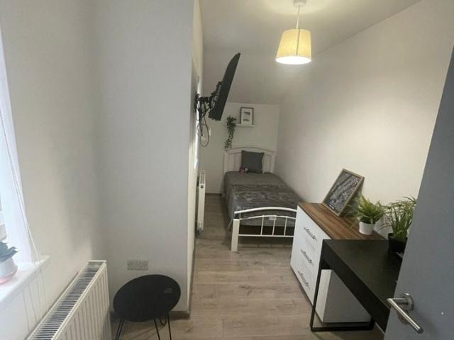 Flat for rent in Heath, Isle Of Man