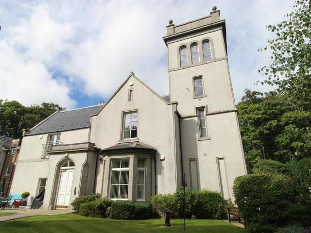 Flat for rent in Ballindoch, Scotland