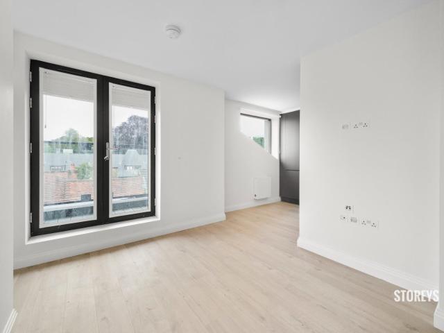 Flat for rent in Pouchen End, Hertfordshire
