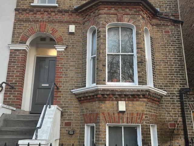 Flat for rent in Loughborough Junction, Greater London